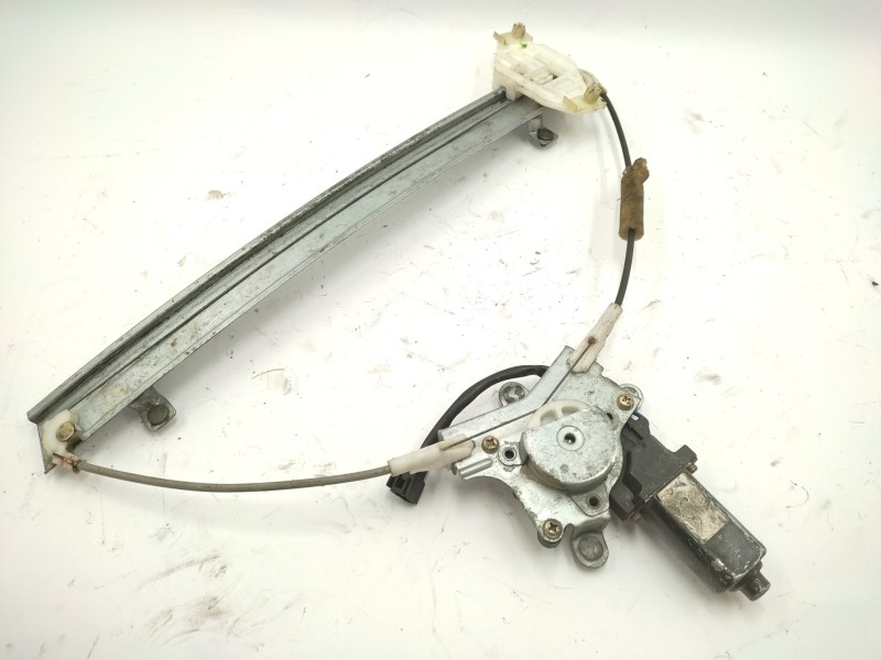 Elevalunas Delantero Derecho 96247388  - Daewoo Nubira Berlina 1.6 Cat 2