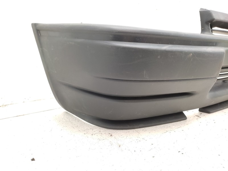 Paragolpes Delantero 1656871  - Ford Escort Berlina Laser 2