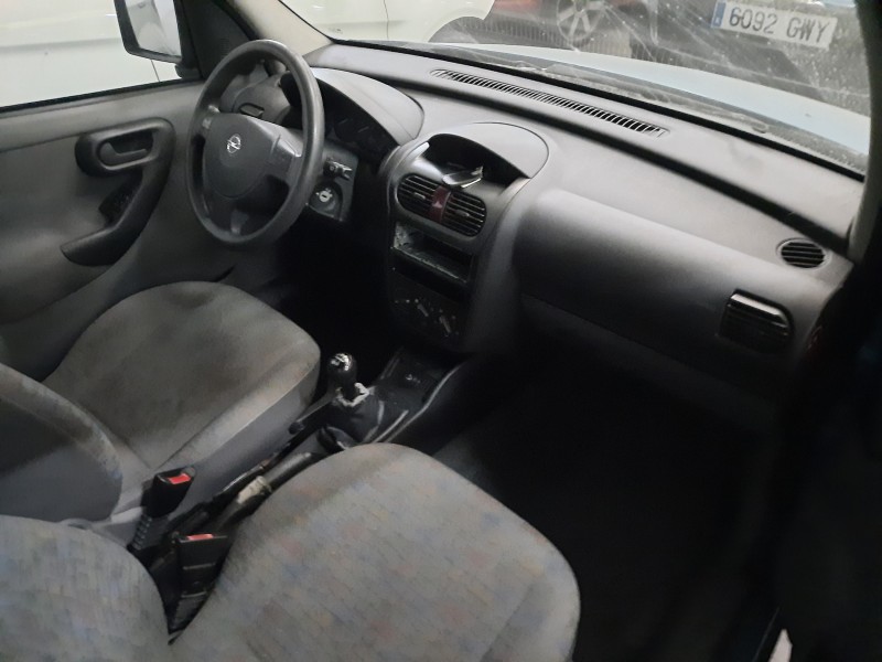 opel combo (corsa c) del año 2003