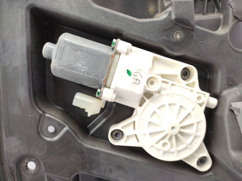 Elevalunas Trasero Derecho 68021430aa  - Chrysler Sebring (js) 2.0 Crd 2