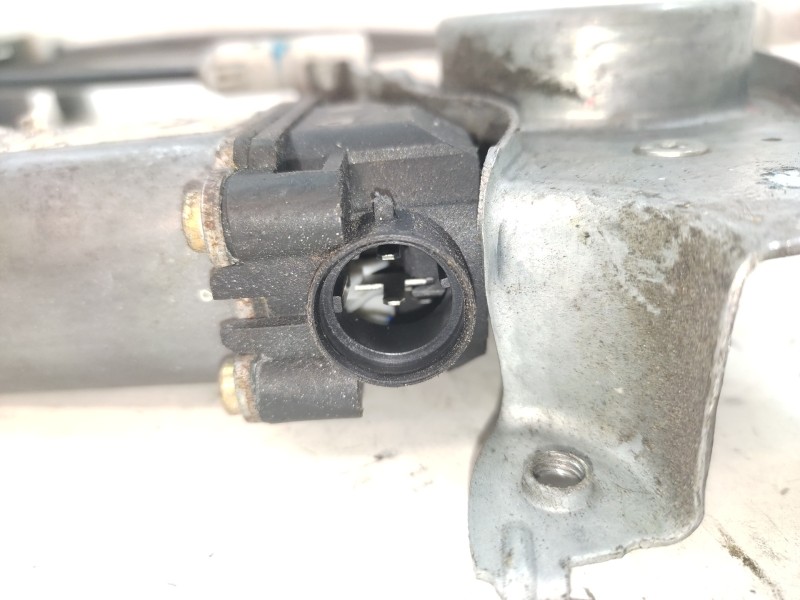 Elevalunas Delantero Izquierdo 400601t2  - Nissan Almera (n16/e) 1.5 16v Cat 5