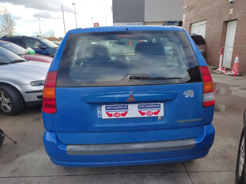 mitsubishi space star (dg0) del año 1999