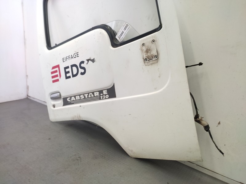 Puerta Delantera Derecha 801000t530 H01009x200 H01002t631 - Nissan Cabstar E 3.0 Diesel 3