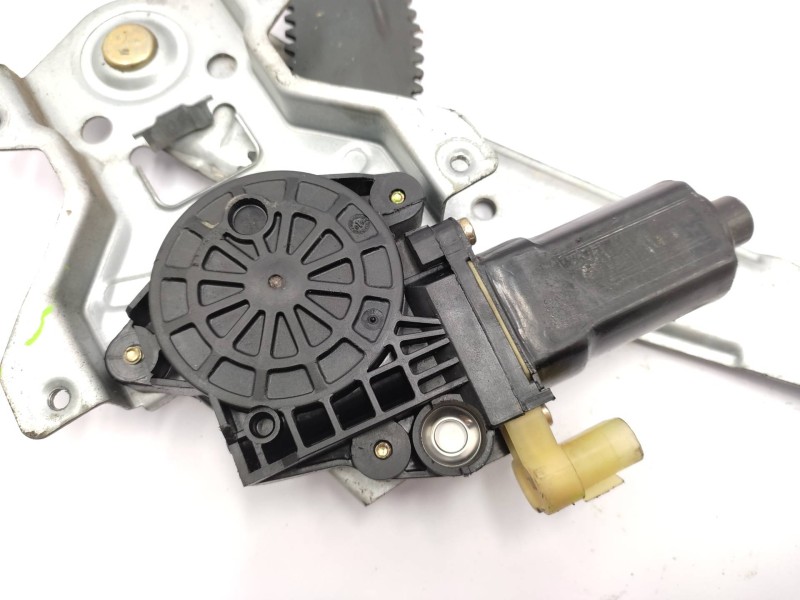 Elevalunas Trasero Derecho 834041c010  - Hyundai Getz (tb) 1.5 Crdi Copa 3
