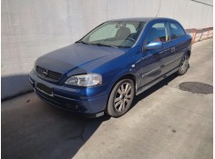 opel astra g berlina del año 2002