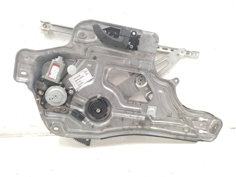 Recambio de cerradura puerta delantera derecha para hyundai santa fe (sm) 2.0 crdi cat referencia OEM IAM 8248026020  
