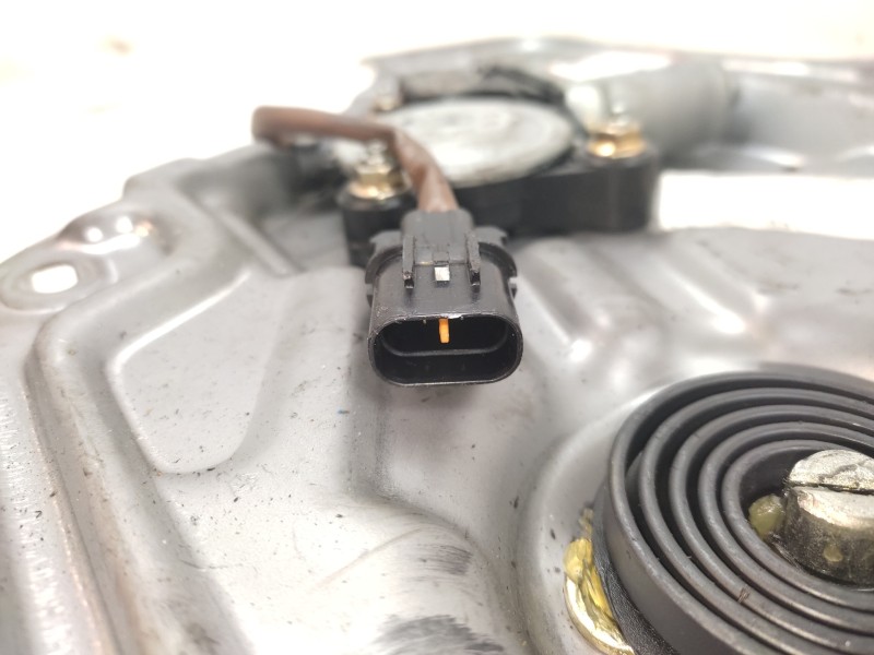 Elevalunas Delantero Izquierdo 8248026020  - Hyundai Santa Fe (sm) 2.0 Crdi Cat 4