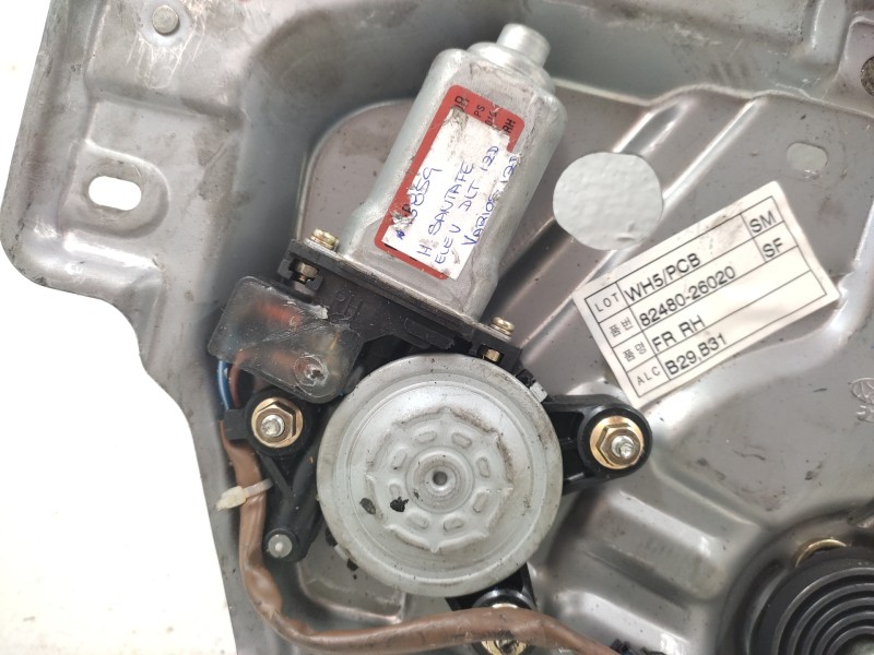 Elevalunas Delantero Izquierdo 8248026020  - Hyundai Santa Fe (sm) 2.0 Crdi Cat 5
