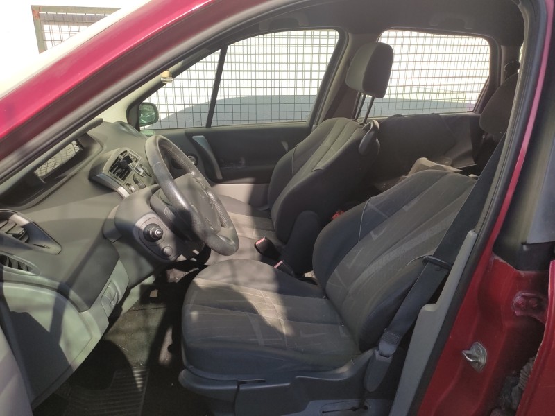 renault scenic ii del año 2005