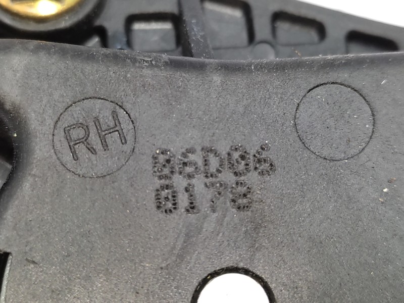 Elevalunas Delantero Derecho 824021g010  - Kia Rio 1.5 Crdi Active 4