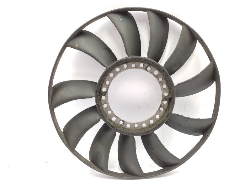 Recambio de electroventilador para audi a4 b5 (8d2) 1.9 tdi referencia OEM IAM 058121301B  