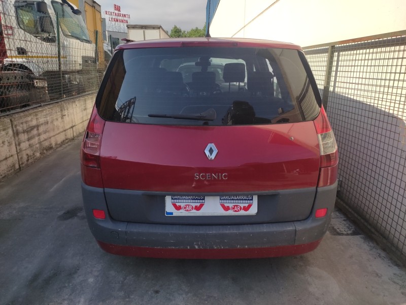 renault scenic ii del año 2005