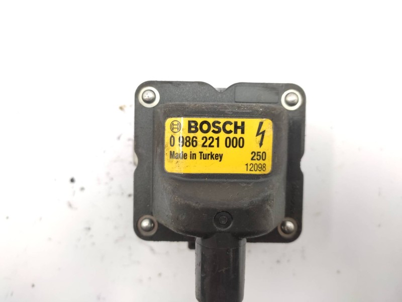 Bobina Encendido 0986221000 Bosch - Volkswagen Vento (1h2) Cl 7