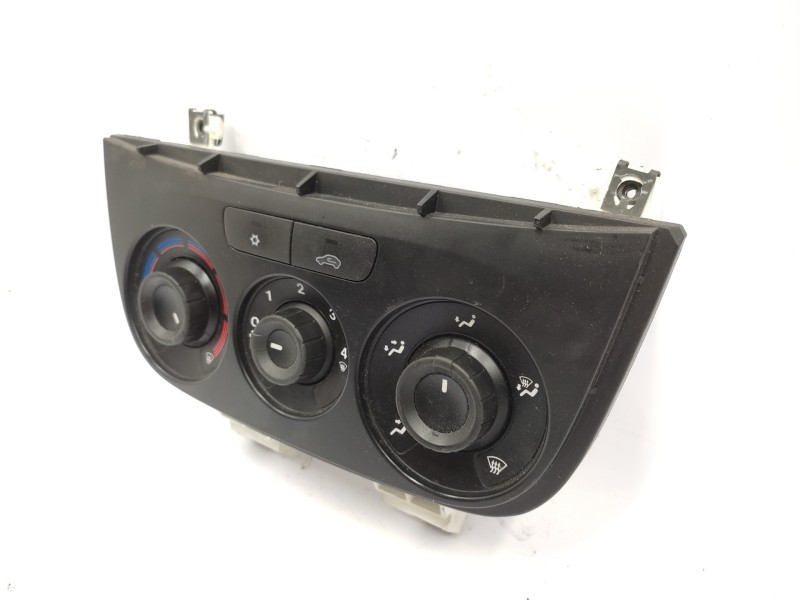 Mando Climatizador 95510823  - Opel Combo D 1.3 16v Cdti 3