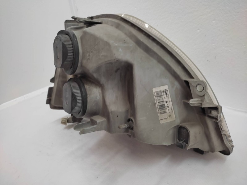 Recambio de faro izquierdo para nissan interstar (x70) caja cerrada, l 1h1, batalla corta 2,8t referencia OEM IAM 8200163516E 22