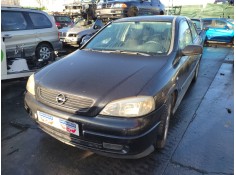 opel astra g berlina del año 2001