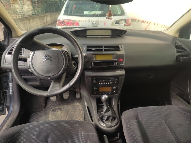 citroën c4 berlina del año 2006