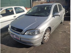 opel astra g berlina del año 2001