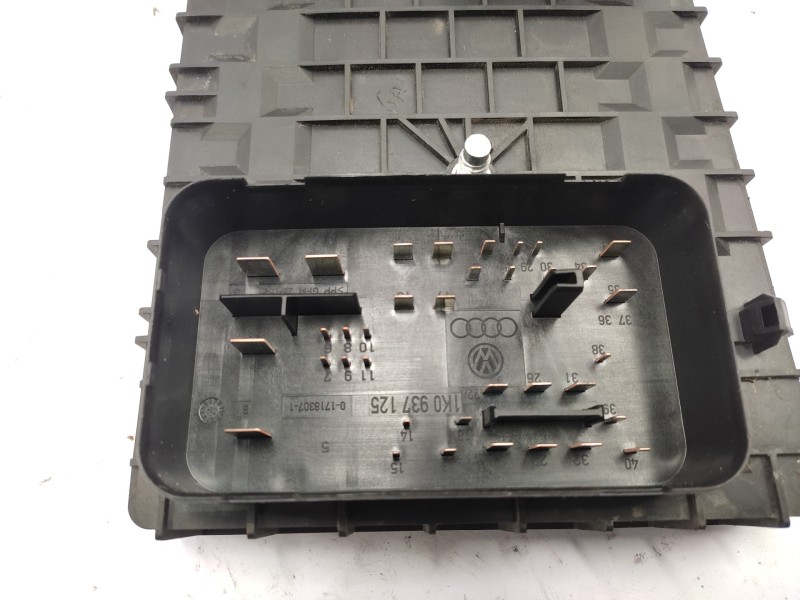 Caja Reles / Fusibles 1k0937125 1k0937125a  - Skoda Octavia Berlina (1z3) Elegance 4