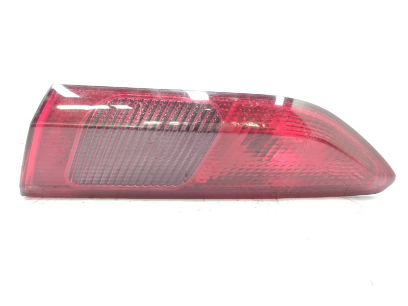 Recambio de piloto trasero derecho interior para alfa romeo 156 1.9 jtd 16v progression referencia OEM IAM 60620138  