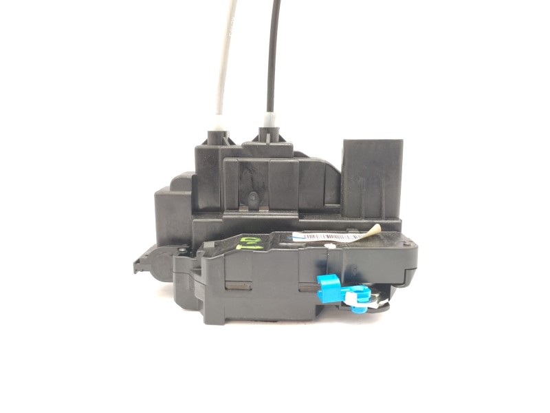 Recambio de cerradura puerta trasera derecha para hyundai i20 1.2 16v cat referencia OEM IAM 814201J520  