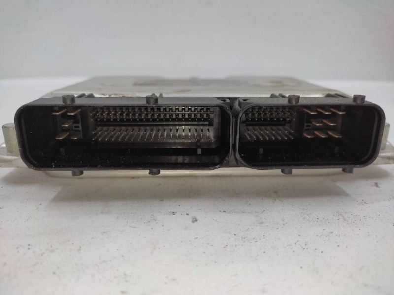 Centralita Motor Uce 038906019ds 0281010543 - Volkswagen Passat Berlina (3b3) Highline 3