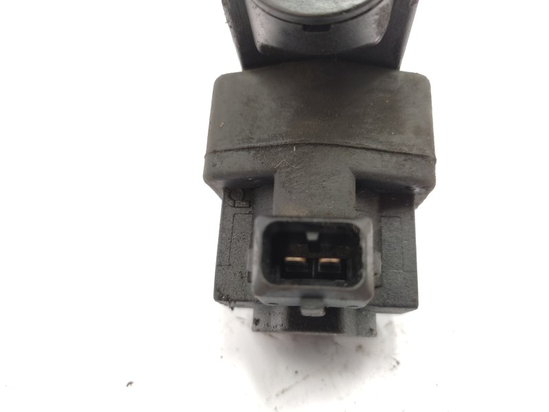 Valvula Aire Adicional 8200270451 72190356  - Renault Scenic Ii 1.9 Dci Diesel 4