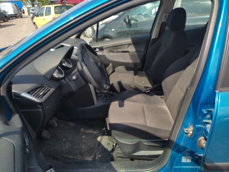 peugeot 207 del año 2007