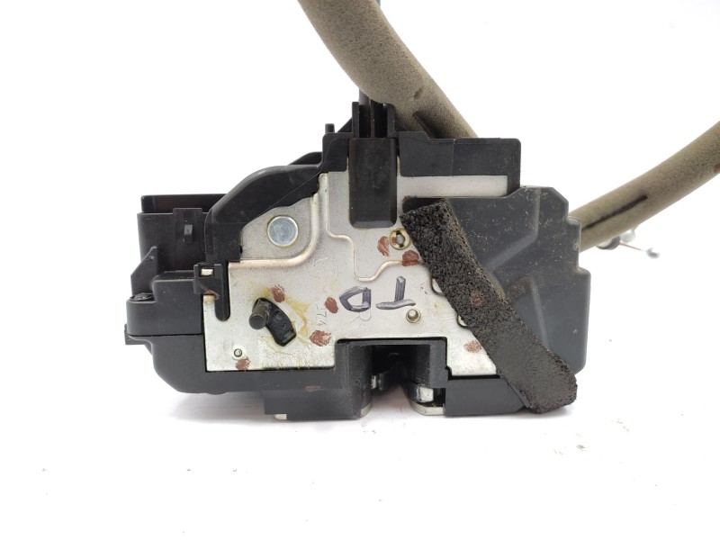 Cerradura Puerta Trasera Derecha 825003zl0a  - Nissan Pulsar (c13) 1.5 Turbodiesel Cat 2