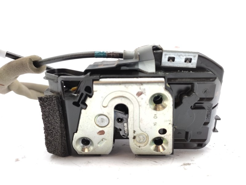 Cerradura Puerta Trasera Derecha 825003zl0a  - Nissan Pulsar (c13) 1.5 Turbodiesel Cat 3