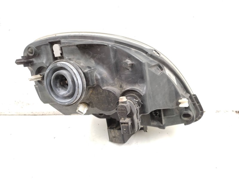 Faro Izquierdo 8200589036 89902194  - Renault Kangoo 4x4 1.6 16v 5
