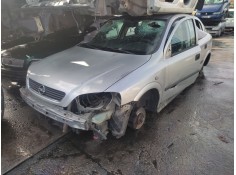 opel astra g berlina del año 2001