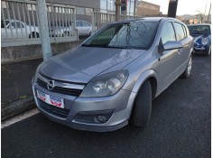 opel astra h berlina del año 2005