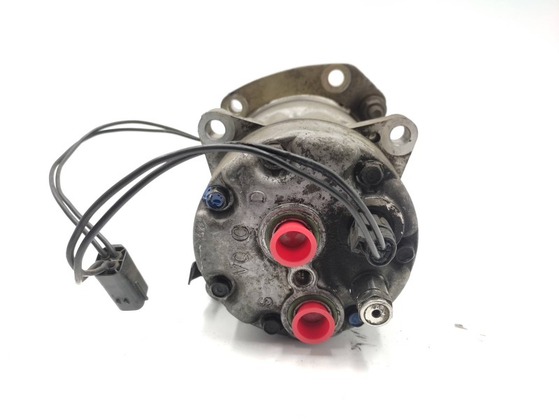 Compresor Aire Acondicionado 471827 Sd7v161013 Sanden - Volvo Serie 460 1.9 Turbodiesel 7