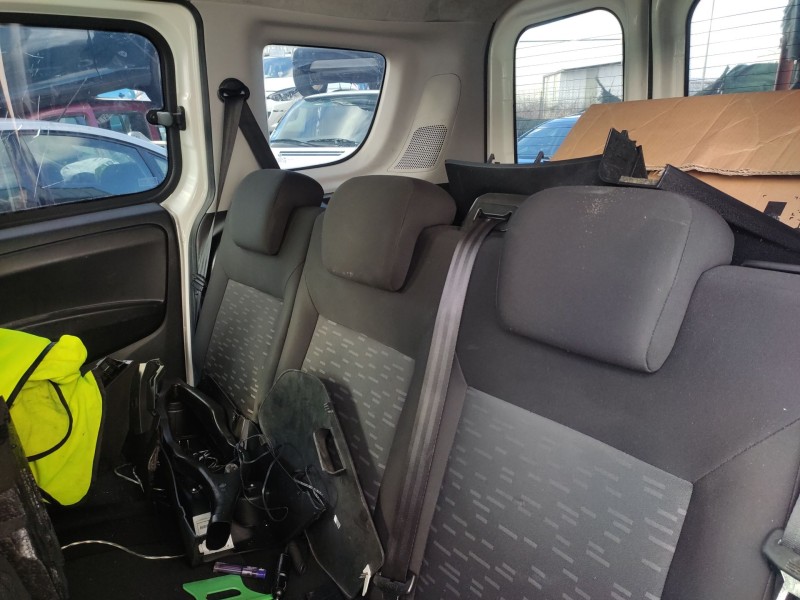 opel combo furgoneta/monovolumen (x12) del año 2012