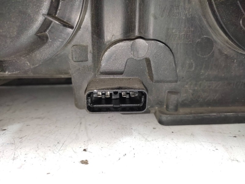 Faro Derecho 8200002847 89004686  - Renault Laguna Ii (bg0) 1.6 5