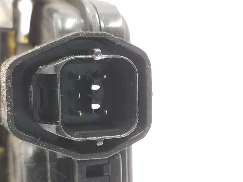Cerradura Puerta Delantera Derecha 813202e010  - Hyundai Tucson (jm) 2.0 Crdi Cat 4