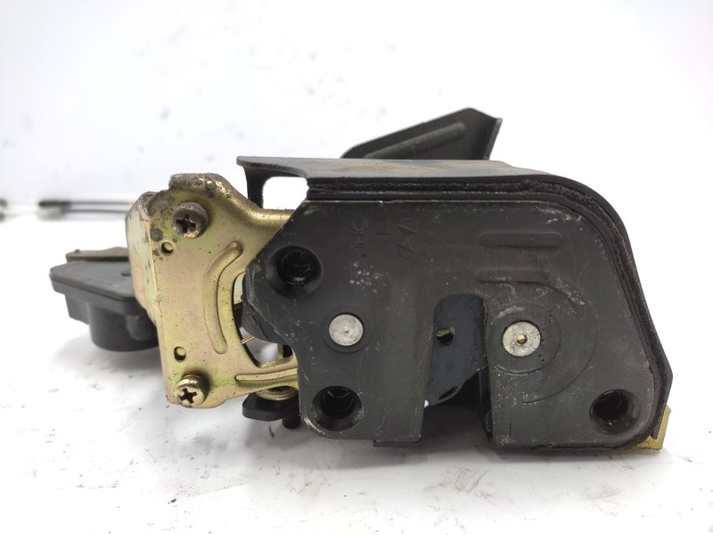 Cerradura Puerta Trasera Izquierda 814102e010  - Hyundai Tucson (jm) 2.0 Crdi Cat 2