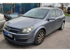 opel astra gtc del año 2004
