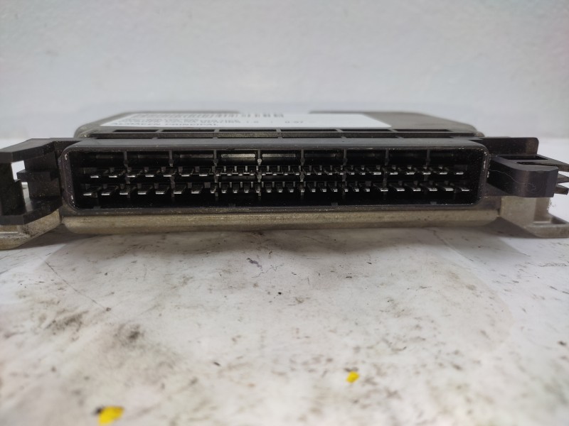 Centralita Motor Uce 9633184780 0261204939  - Citroën Xsara Berlina 1.6 2