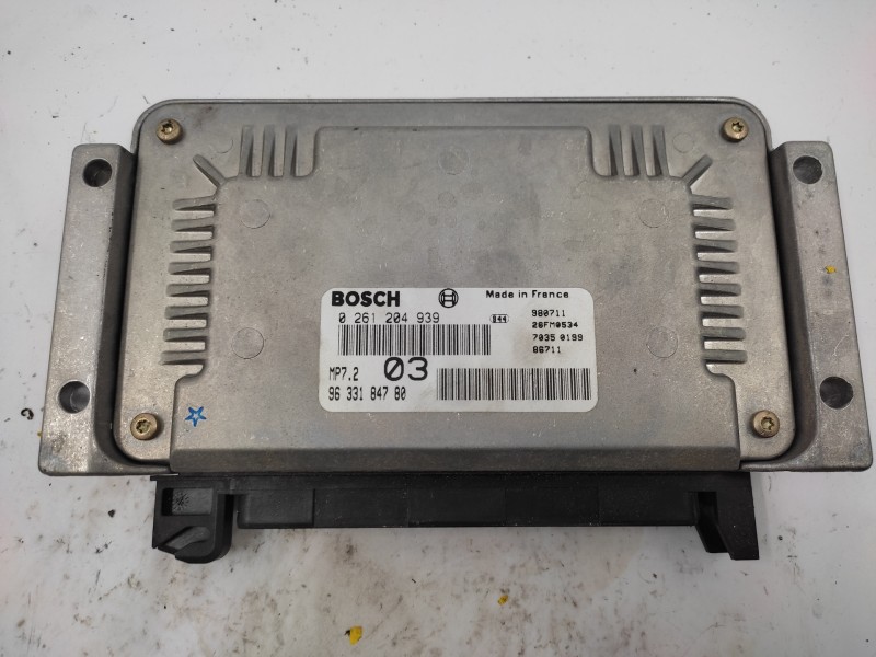 Centralita Motor Uce 9633184780 0261204939  - Citroën Xsara Berlina 1.6 3
