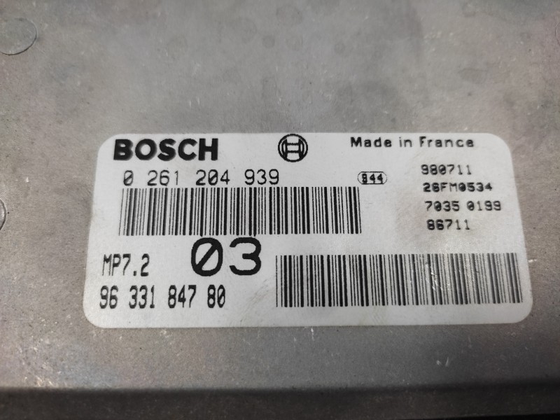 Centralita Motor Uce 9633184780 0261204939  - Citroën Xsara Berlina 1.6 4