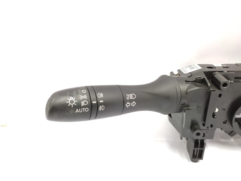 Mando Multifuncion 255604ea0e  - Nissan Pulsar (c13) 1.5 Turbodiesel Cat 2