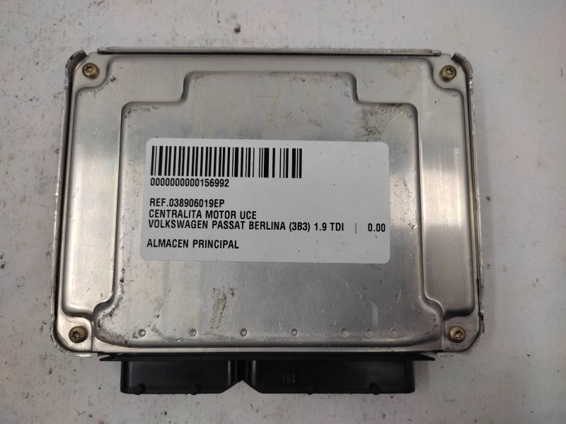Recambio de centralita motor uce para volkswagen passat berlina (3b3) 1.9 tdi referencia OEM IAM 038906019EP 0281010701, 28SA535
