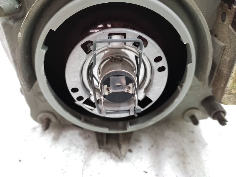 Faro Derecho 7700811984  - Renault Rapid/express (f40) 1.0 2