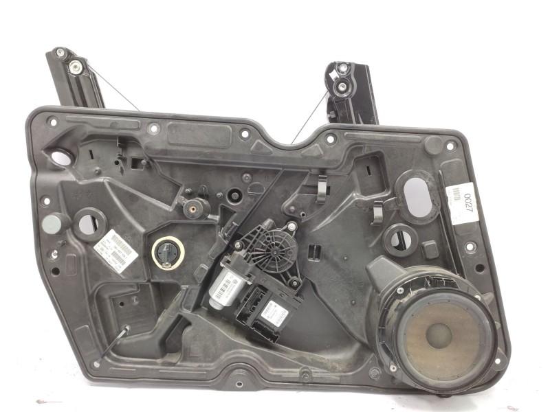 Recambio de elevalunas delantero izquierdo para volkswagen golf vi (5k1) 1.6 tdi referencia OEM IAM 5K0837461B  