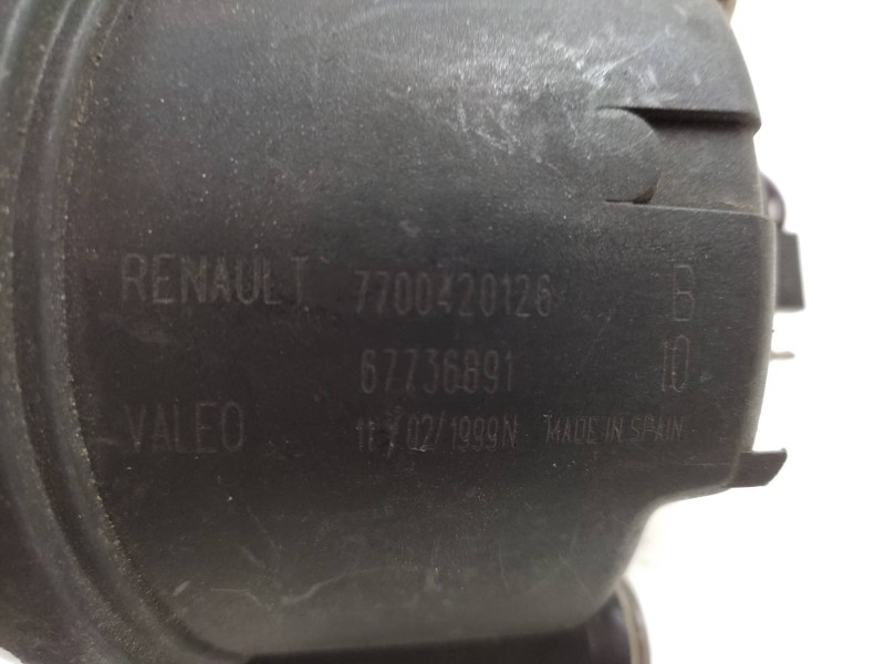Faro Antiniebla Derecho 7700420126 67736891  - Renault Laguna (b56) 1.8 5