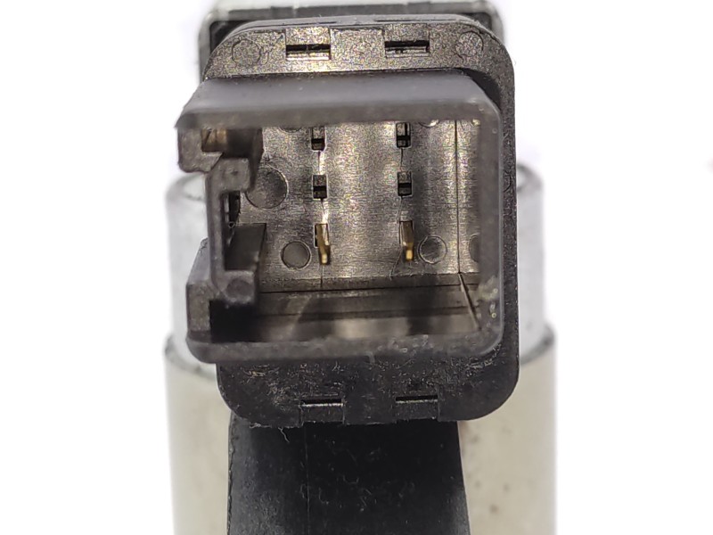Recambio de motor elevalunas trasero izquierdo para mazda 6 berlina (gg) 2.0 diesel cat referencia OEM IAM GJ6A5858X GJ6A5858XC 