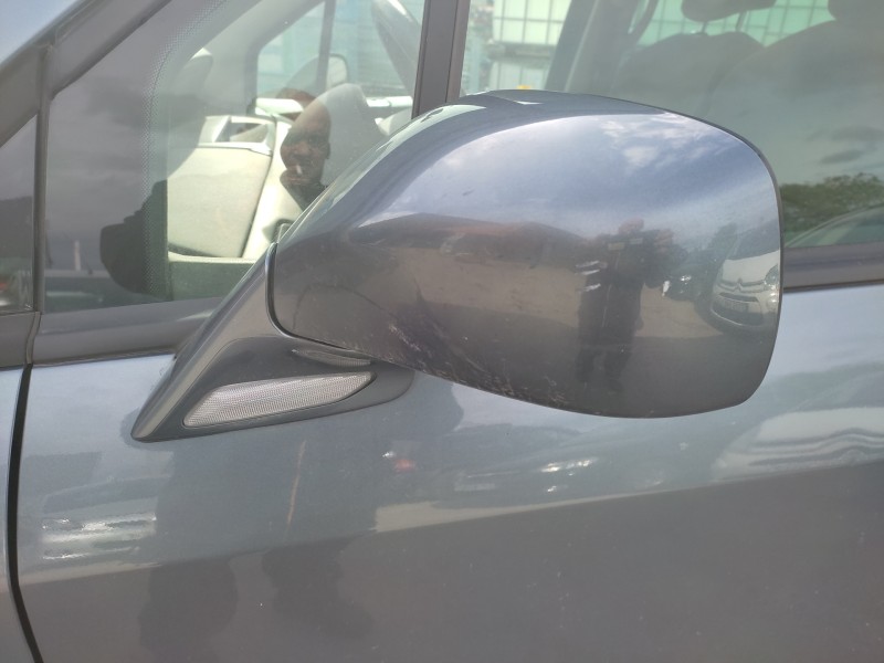 peugeot 807 del año 2007