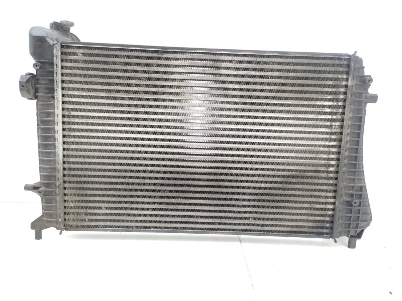 Intercooler 3c0145803f  - Volkswagen Passat Variant (3c5) Bluemotion 2